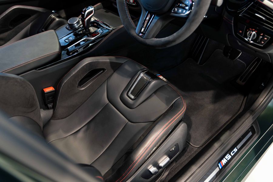 BMW M5 CS
