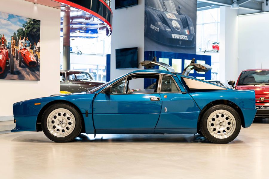 Lancia 037 Stradale