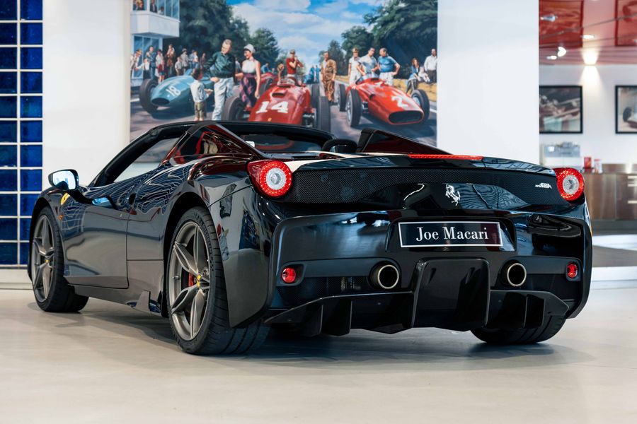 Ferrari 458 Speciale Aperta