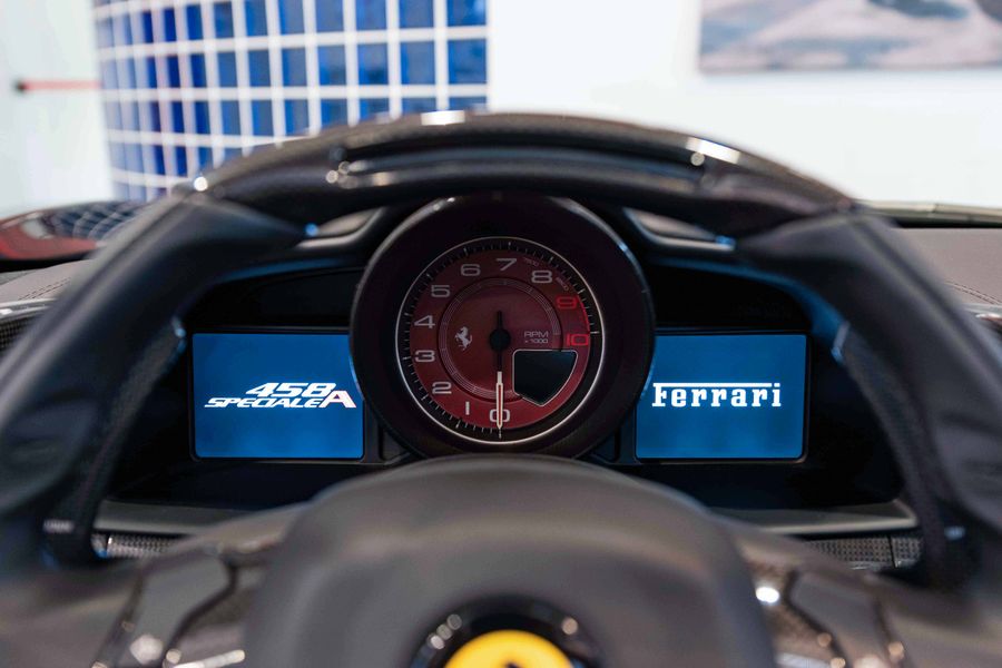 Ferrari 458 Speciale Aperta