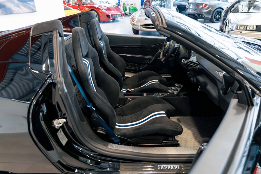 Ferrari 458 Speciale Aperta