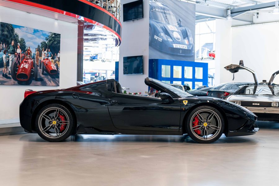 Ferrari 458 Speciale Aperta