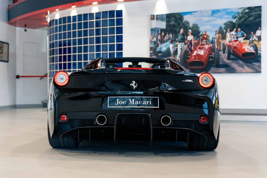 Ferrari 458 Speciale Aperta