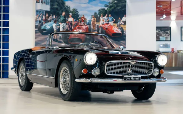 Maserati 3500 GT Vignale Spyder