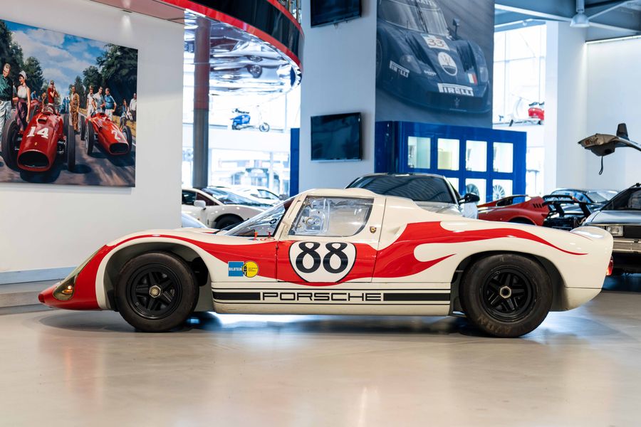 Porsche 910