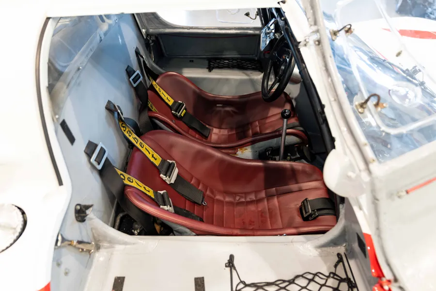 Porsche 910