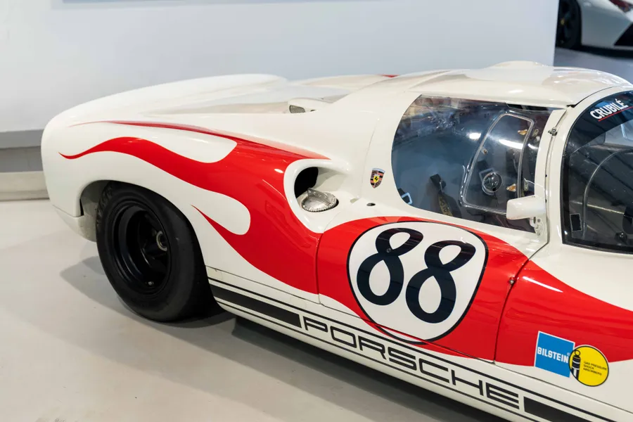 Porsche 910