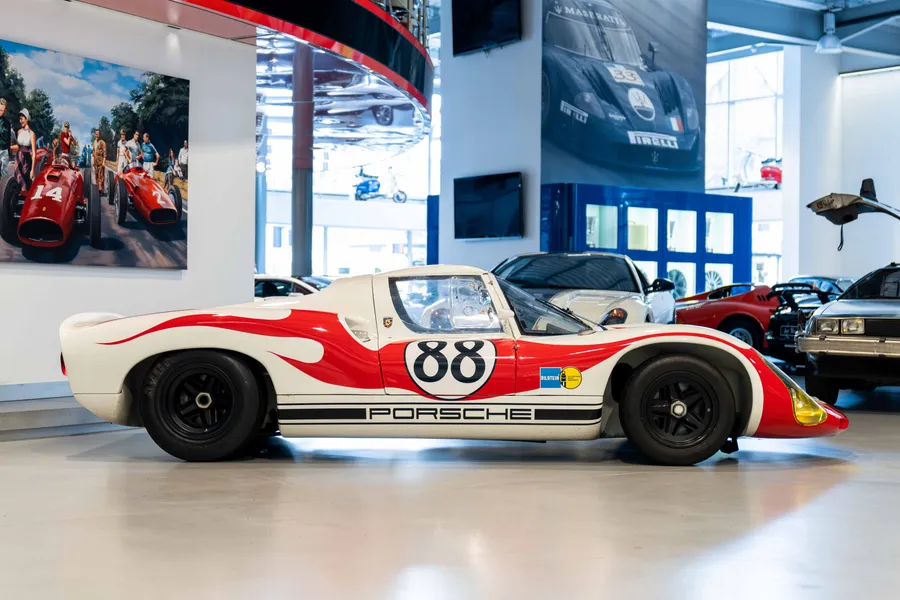 Porsche 910