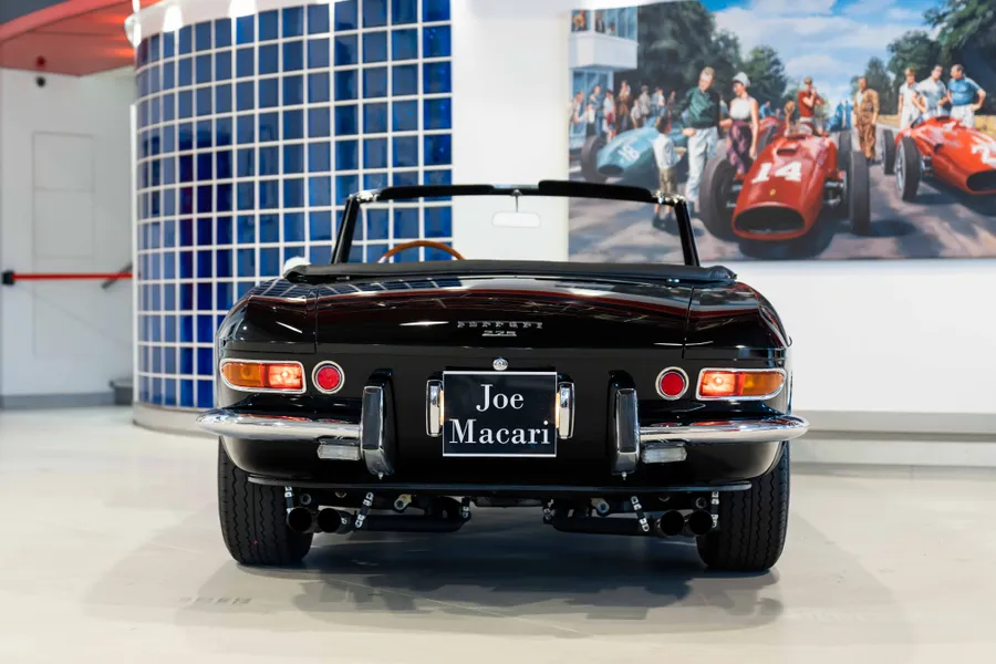 Ferrari 275 GTS