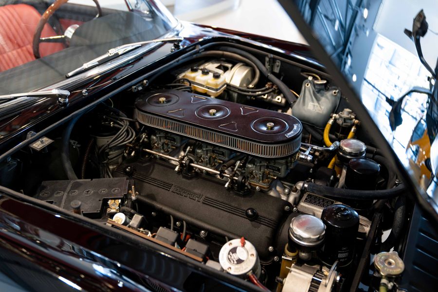 Ferrari 275 GTS