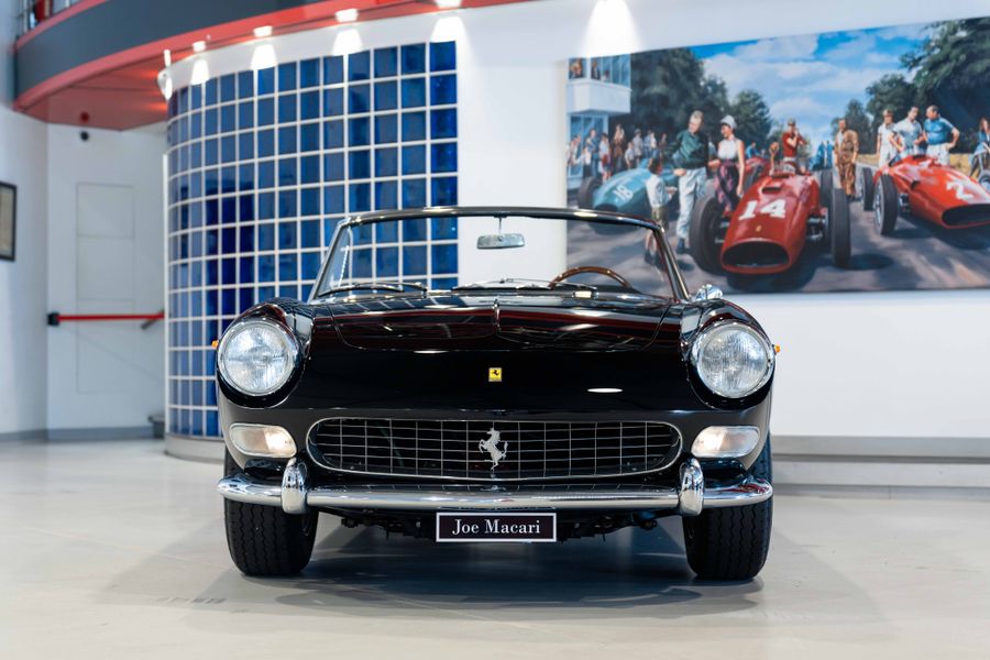 Ferrari 275 GTS