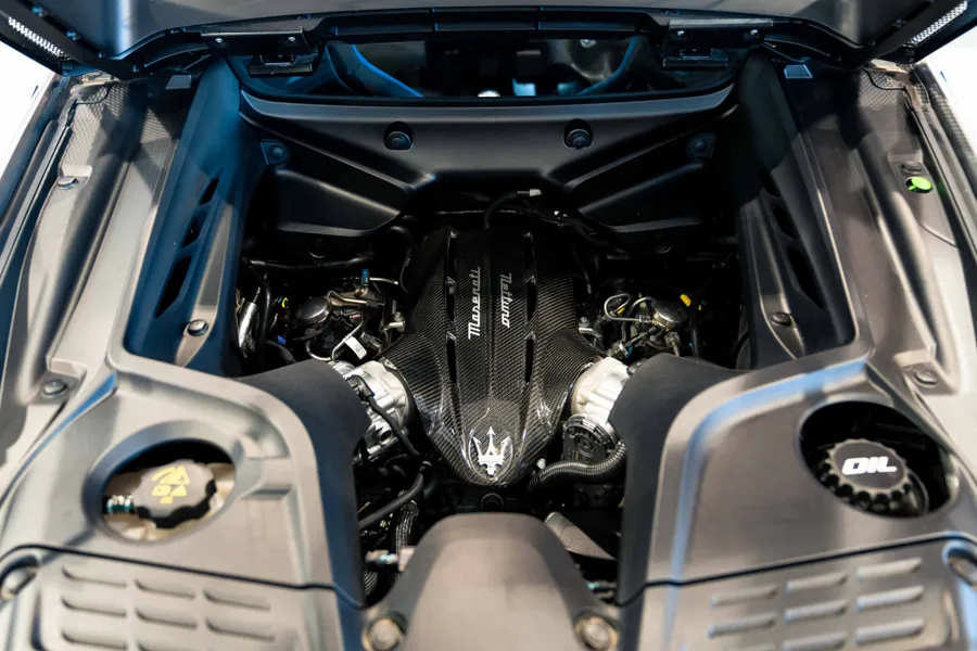 Maserati MC20
