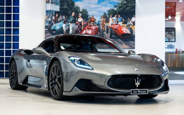 Maserati MC20