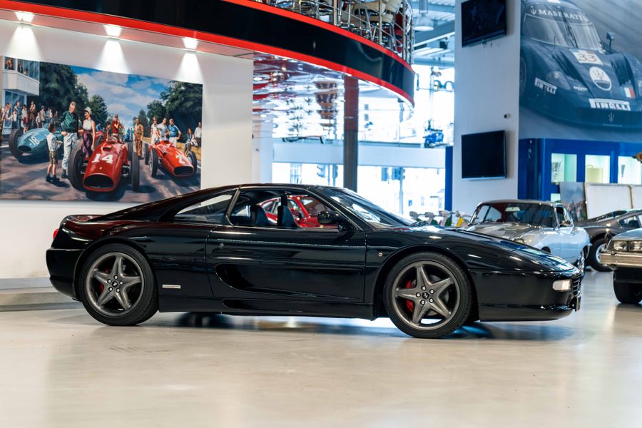Ferrari F355 GTS