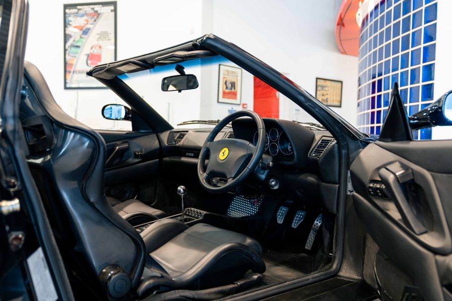 Ferrari F355 GTS