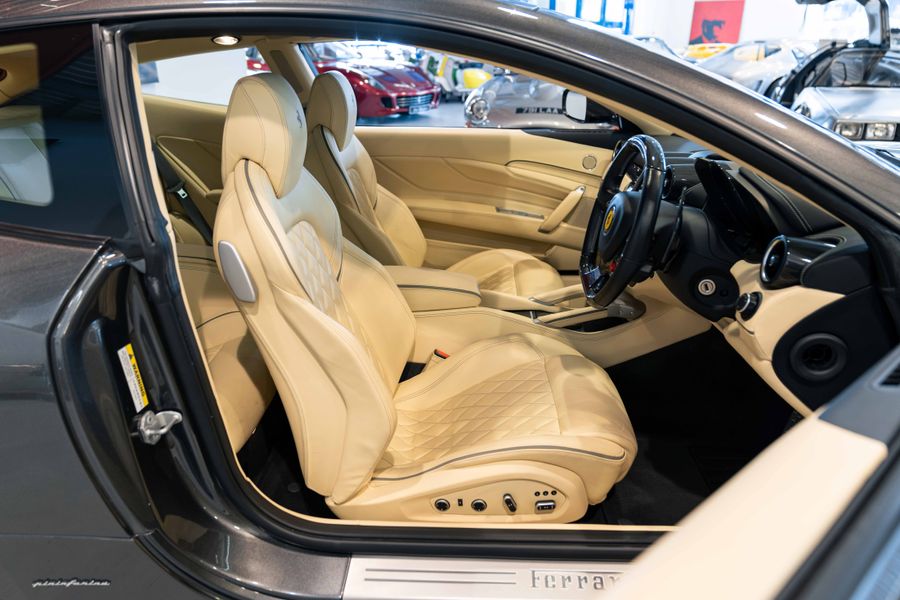 Ferrari FF