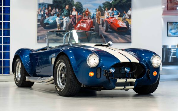 Shelby Cobra CSX4000 Series
