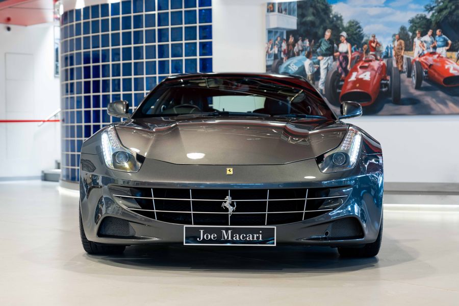 Ferrari FF