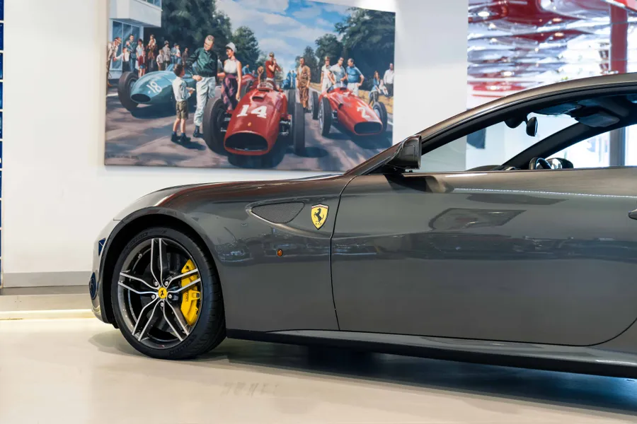 Ferrari FF