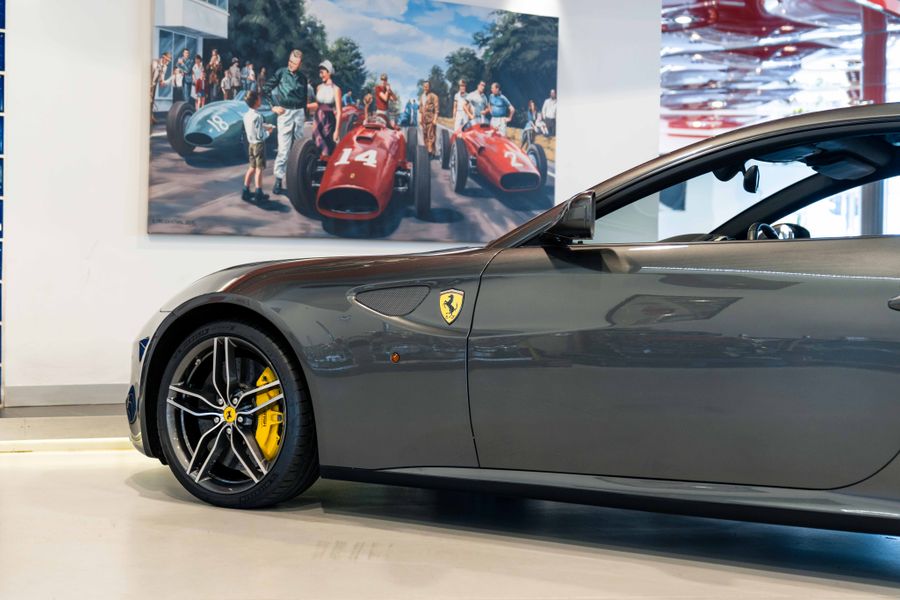 Ferrari FF