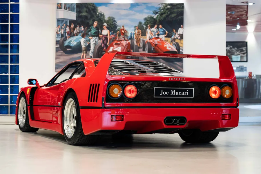 Ferrari F40