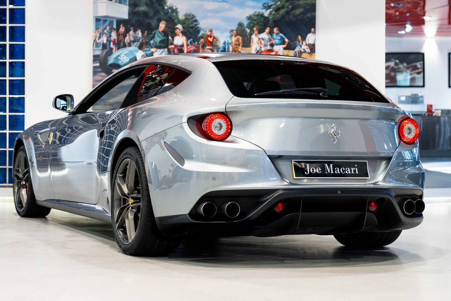 Ferrari FF
