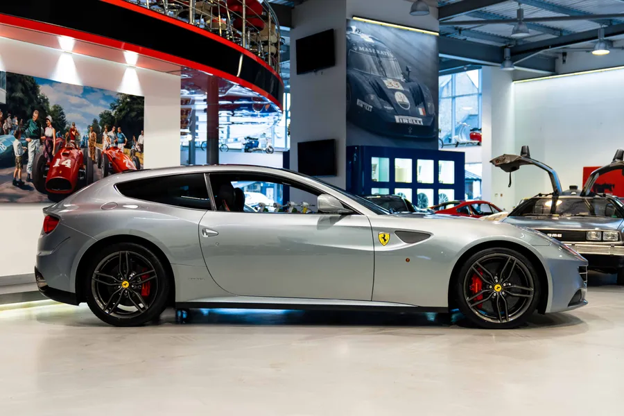 Ferrari FF