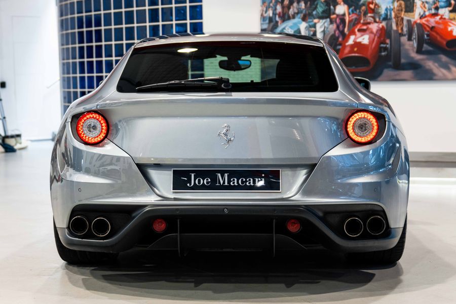 Ferrari FF