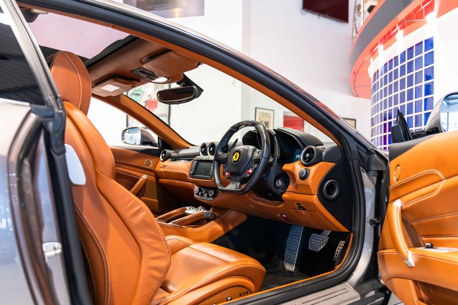 Ferrari FF
