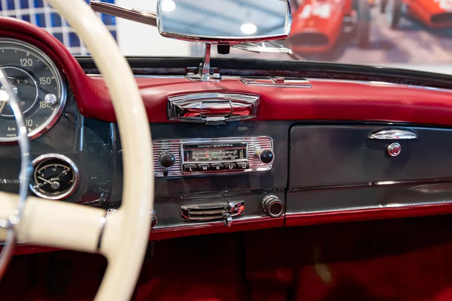Mercedes-Benz 190 SL