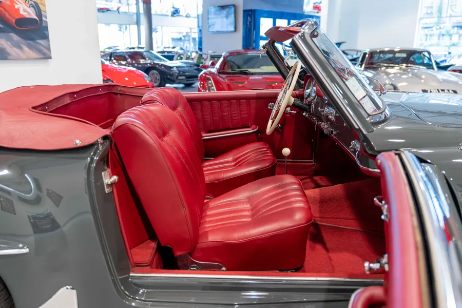 Mercedes-Benz 190 SL
