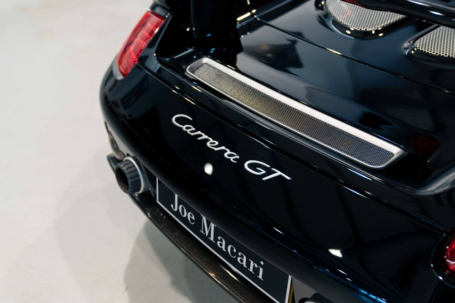 Porsche Carrera GT