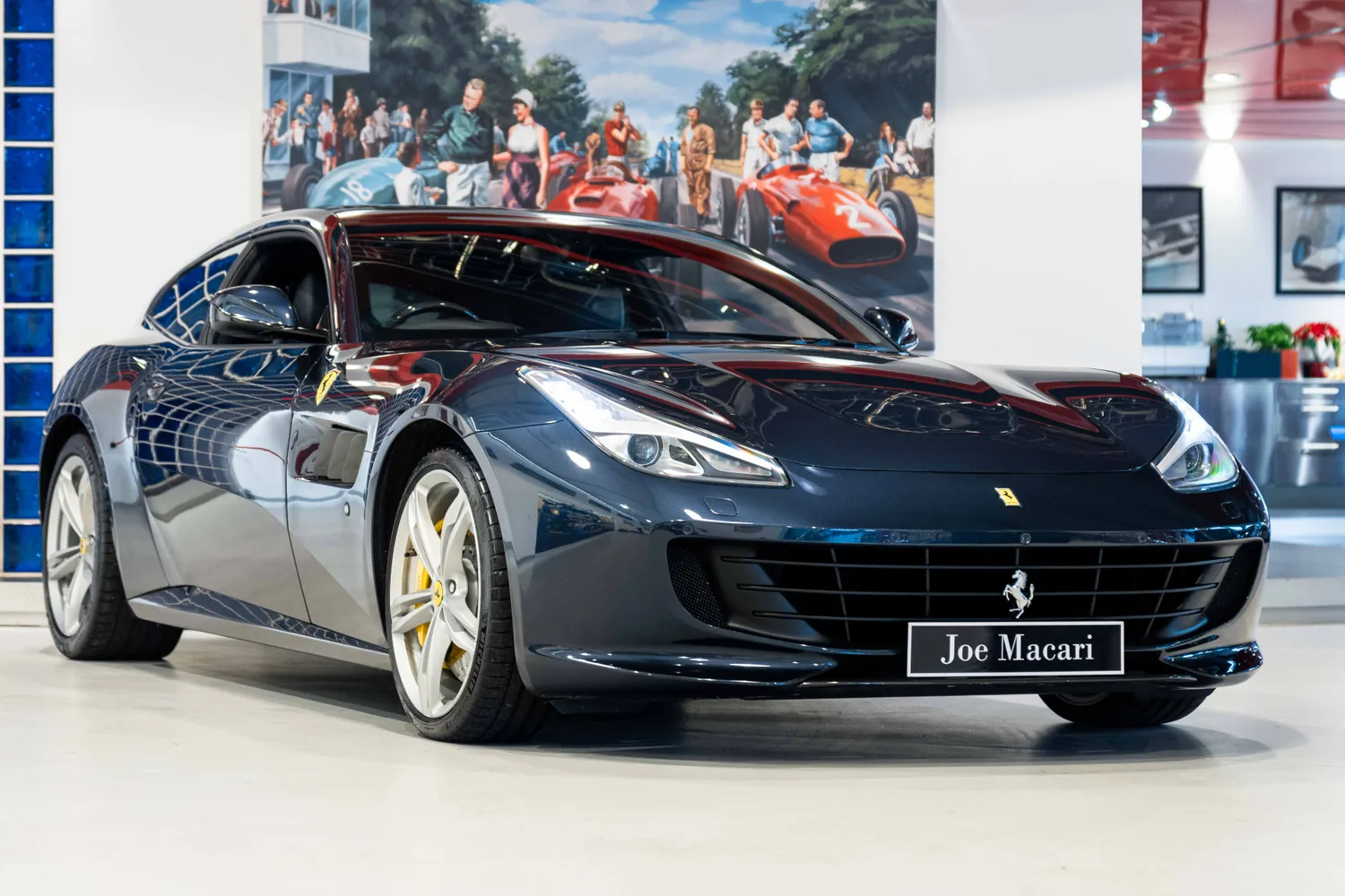 Ferrari GTC4 Lusso