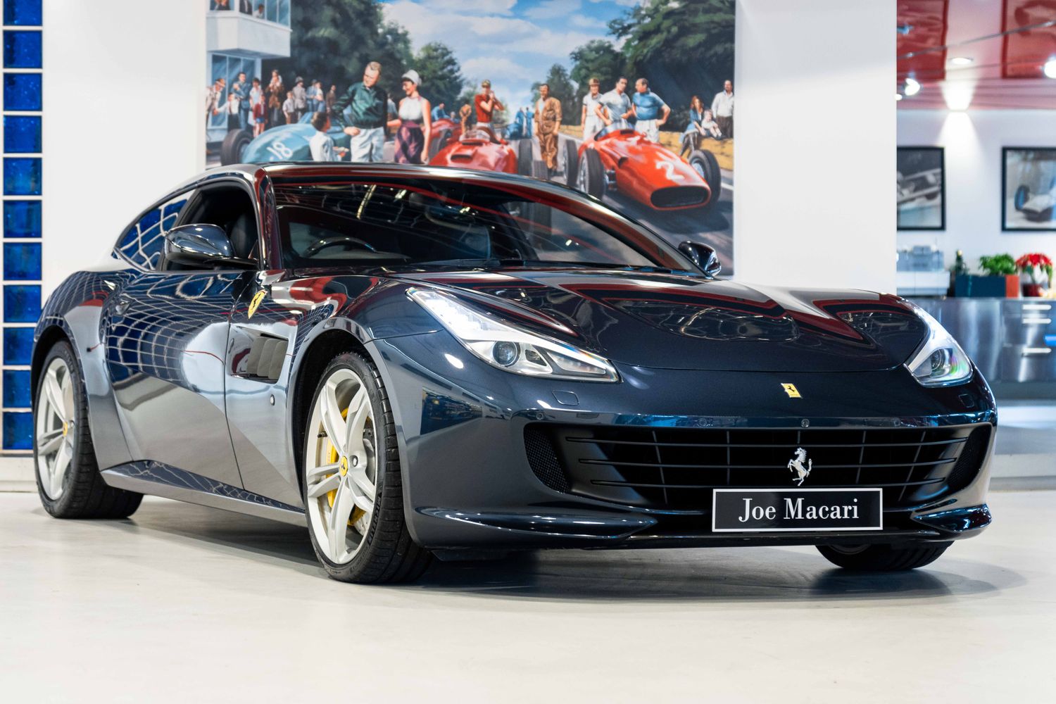Ferrari GTC4 Lusso