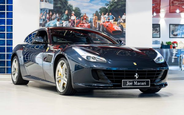 Ferrari GTC4 Lusso