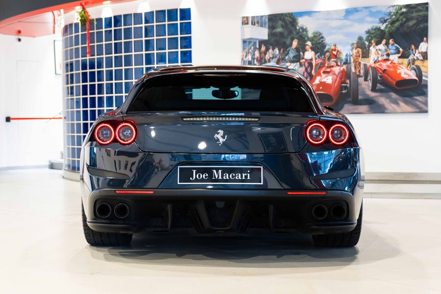 Ferrari GTC4 Lusso