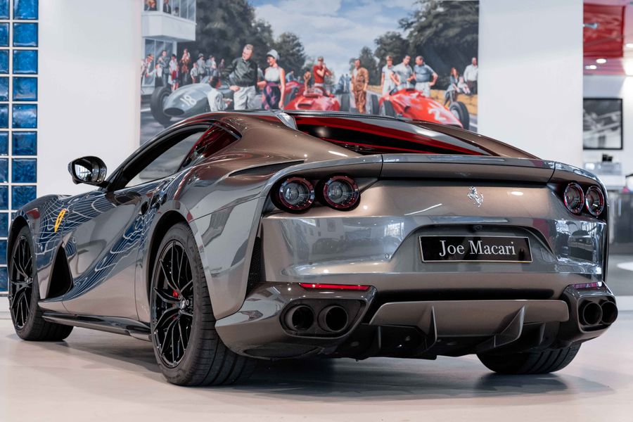 Ferrari 812 Superfast
