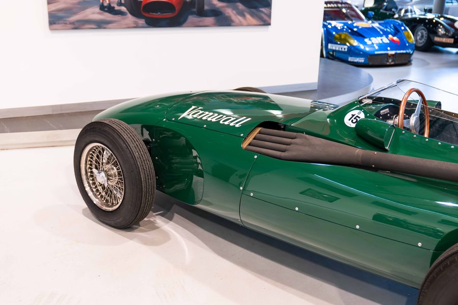 Vanwall '57 Replica