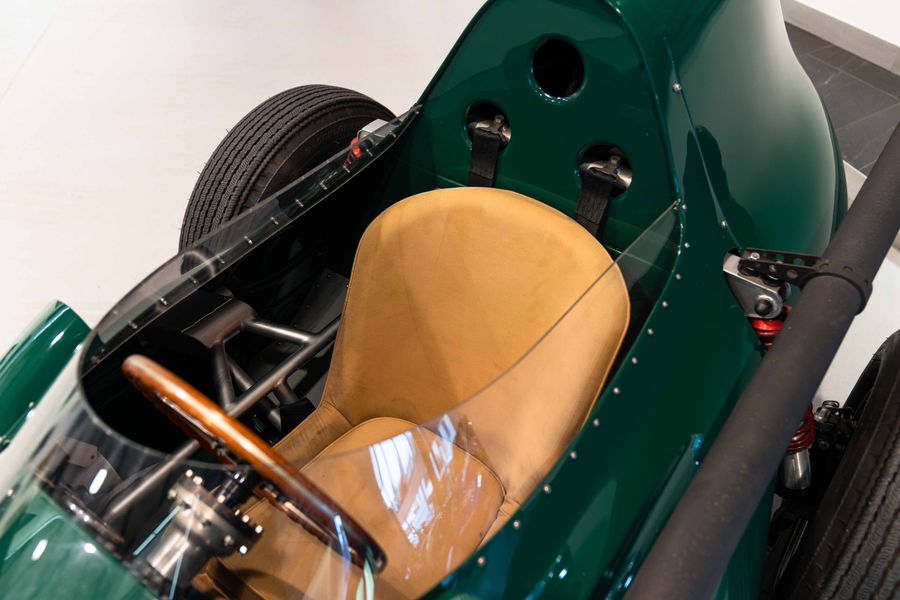 Vanwall '57 Replica