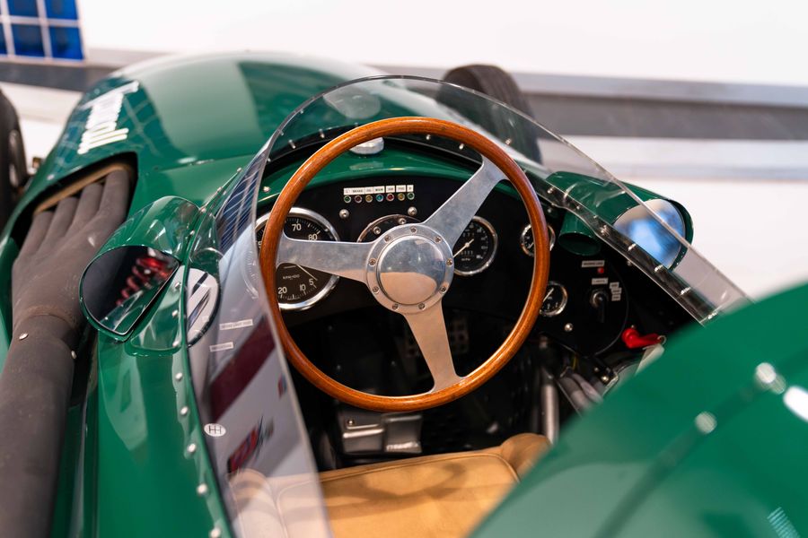 Vanwall '57 Replica