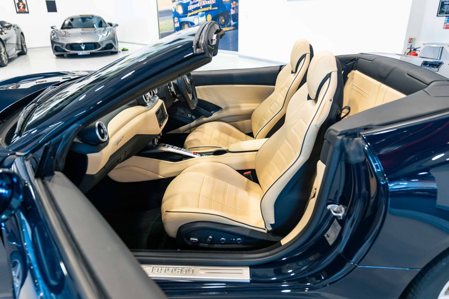 Ferrari California T