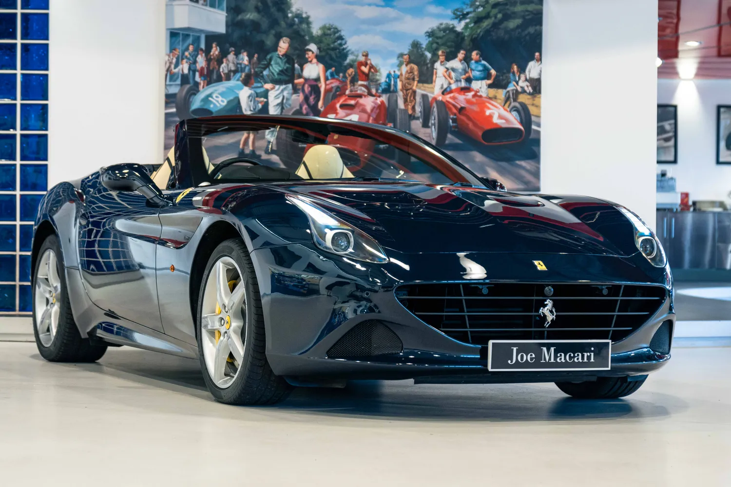 Ferrari California T