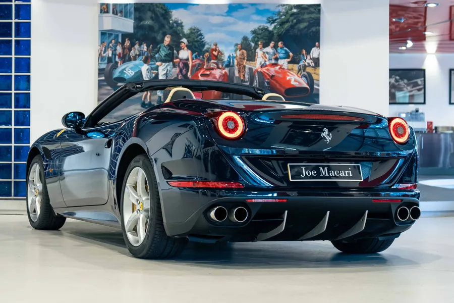 Ferrari California T