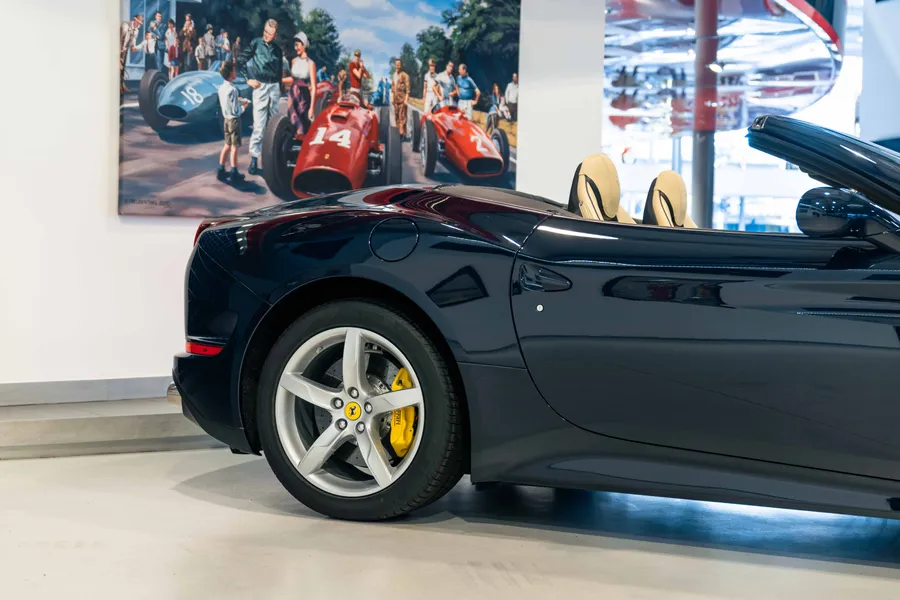 Ferrari California T