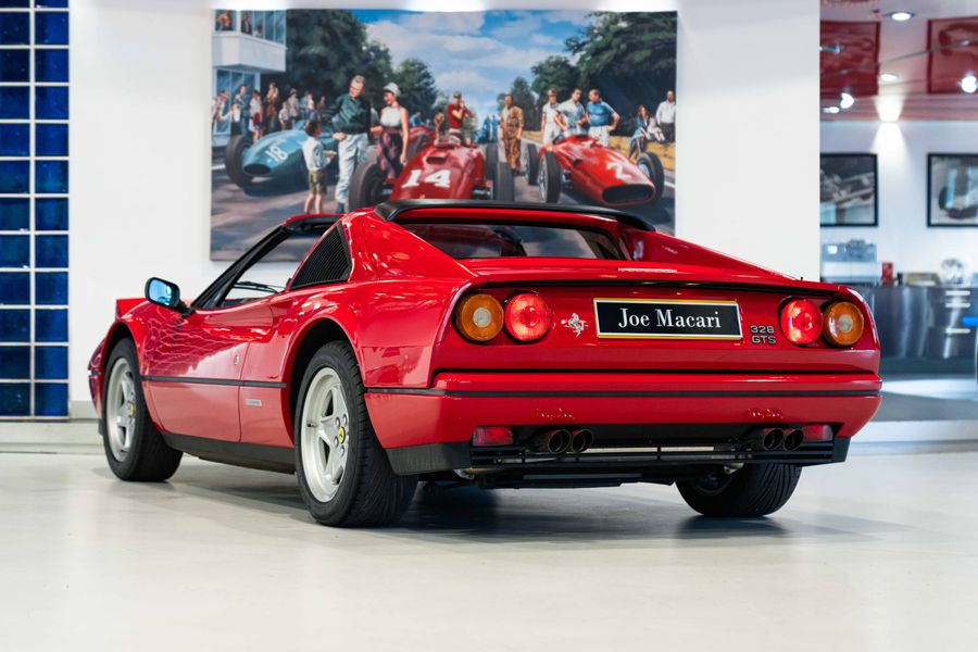 Ferrari 328 GTS