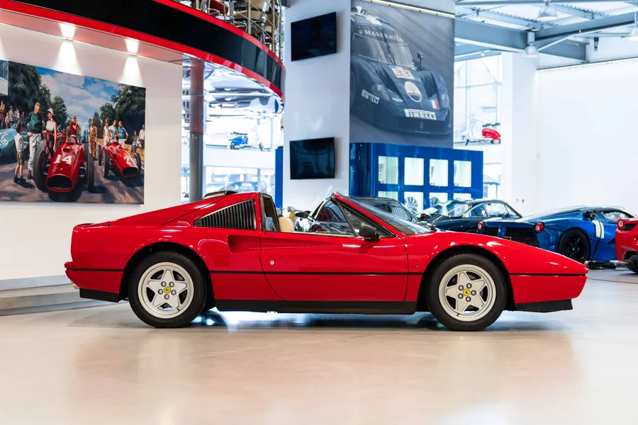 Ferrari 328 GTS