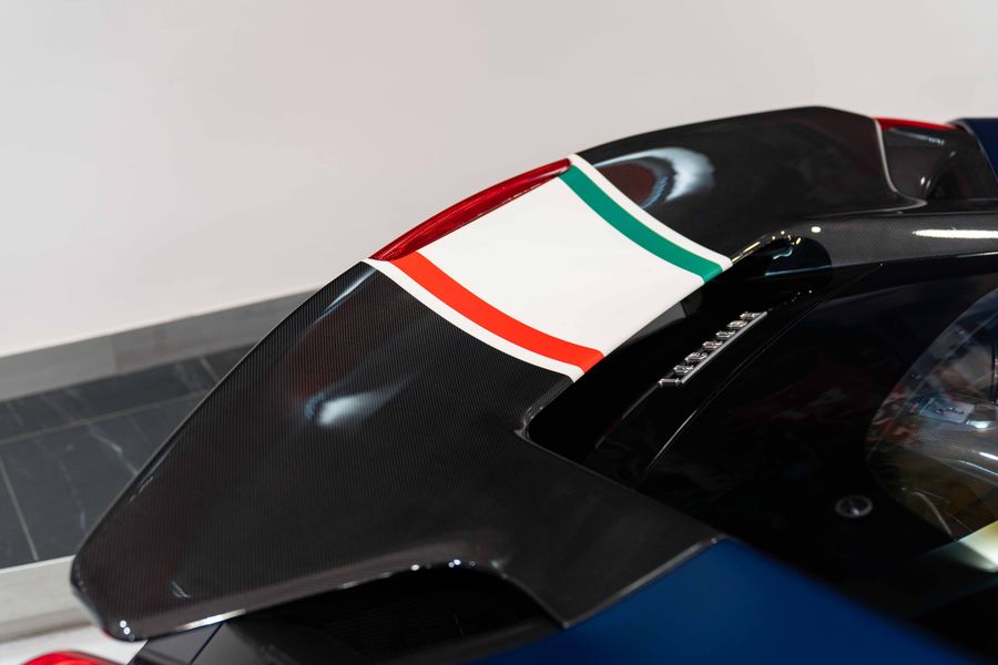 Ferrari 488 Pista Piloti