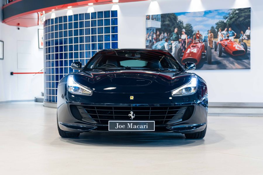 Ferrari GTC4 Lusso