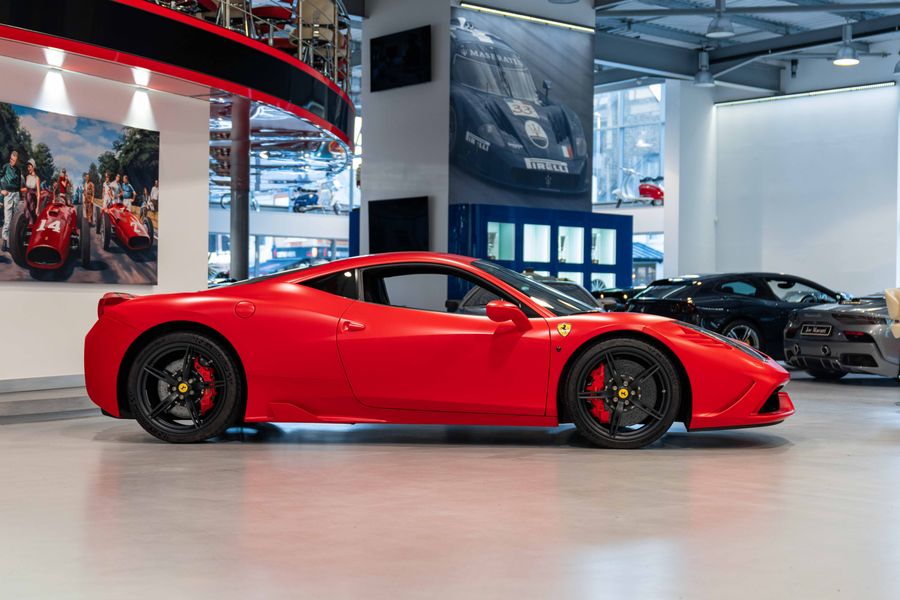 Ferrari 458 Speciale LHD