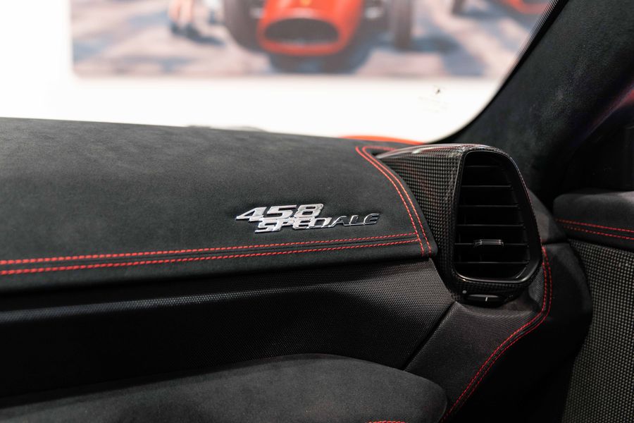Ferrari 458 Speciale LHD